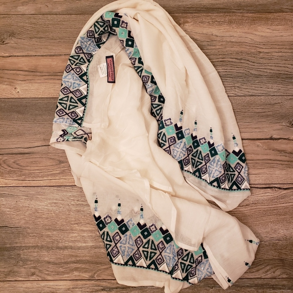 Vineyard vines scarf